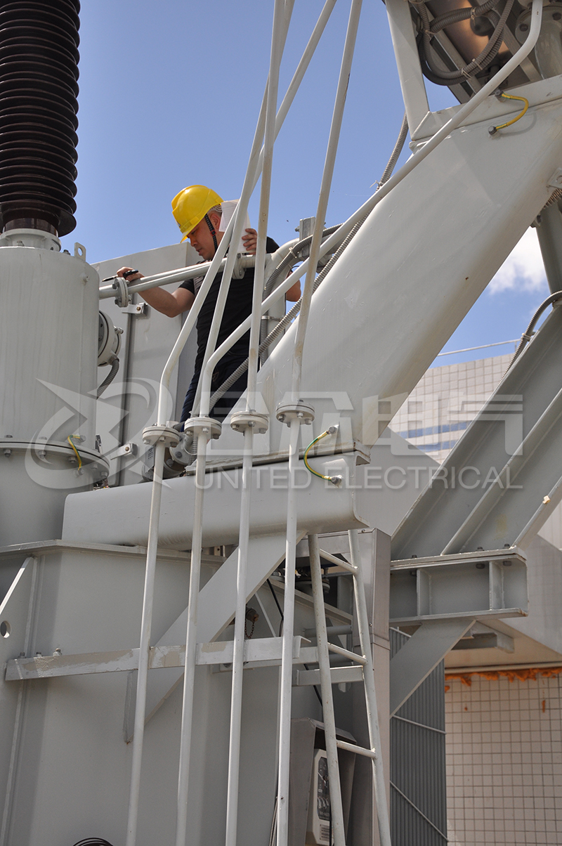 試驗(yàn)現(xiàn)場